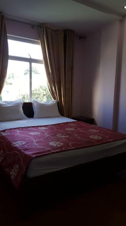 Hai Duong Hotel Hoa Binh ภายนอก รูปภาพ